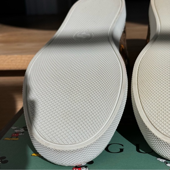 Men’s Size 9 US GUCCI x Disney Mickey Mouse Slip-on + Box +Dustbags - Picture 13 of 17